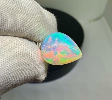 Opale Pendentif - Hauteur : 21.5 mm - Largeur : 10.5 mm-