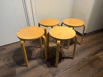 IKEA - Kruk (4) - Frosta - Birch - Set van 4, stapelbaar