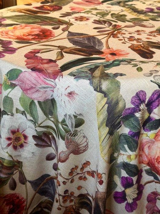 Indrukwekkend tafelkleed van puur linnen met botanische, Antiek en Kunst, Antiek | Tapijten, Tafelkleden en Textiel