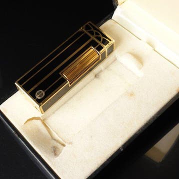 Dunill - Rare Model Lacquer Pattern Rollagas Lighter -
