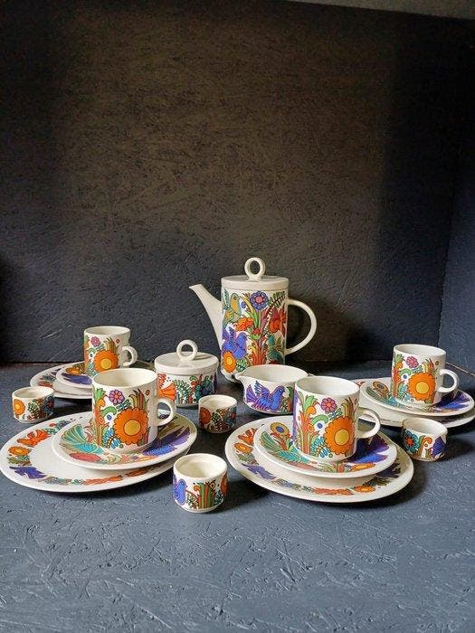Villeroy & Boch - Christine Reuter - Koffie- en theeservies, Antiek en Kunst, Antiek | Meubels | Tafels