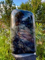 Prachtige Labradoriet Kristal - Hoogte: 19 cm - Breedte: 11