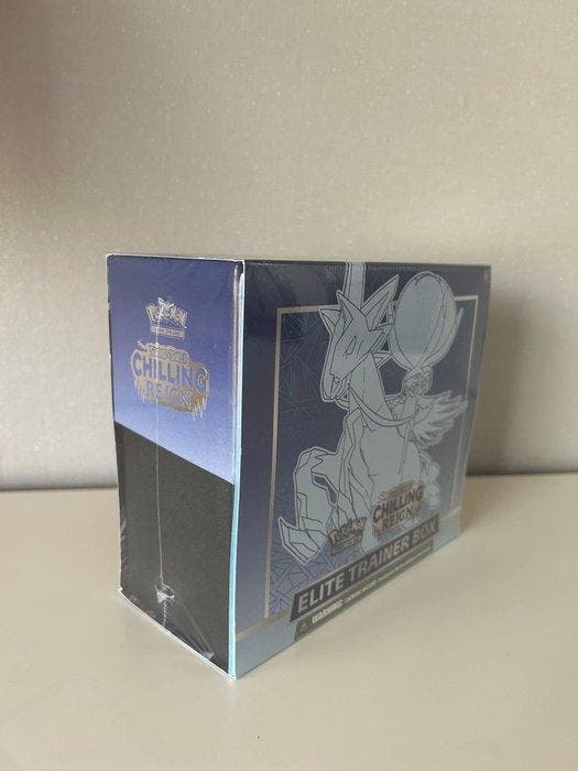 Pokémon - 1 Box - Elite Trainer Box - Sword & Shield -, Hobby & Loisirs créatifs, Jeux de cartes à collectionner | Pokémon