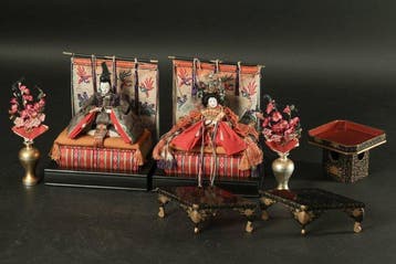 Hina doll - Pop Emperor & Empress Pair – Maki-e Furnishings,