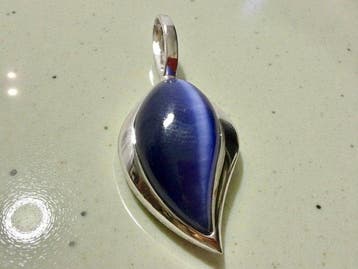 lœil de Falco Bijoux - Hauteur : 3.7 cm - Largeur : 1.7 cm-