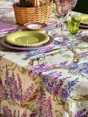 Veelkleurig tafellaken met bougainvillea-print voor grote