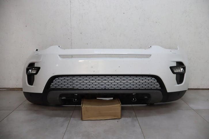 voorkant bumper Land Rover Discovery Sport L550 14- FK72-17F, Auto-onderdelen, Carrosserie, Gebruikt, Verzenden