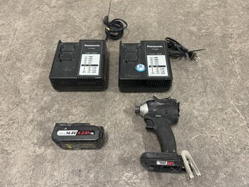 Veiling - Panasonic slagschroevendraaier set EY75A7, Gebruikt