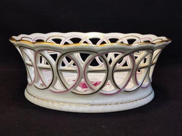 Herend - Snoepjesmand - 18,7x6,8 cm ronde doorbraakkorf