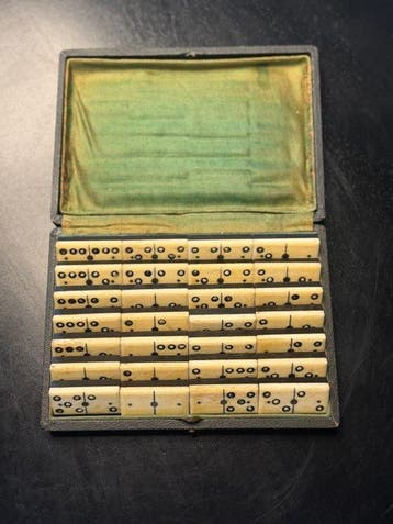 Double Six Dominoset - Vintage - RARE - Bordspel - Ebony (de