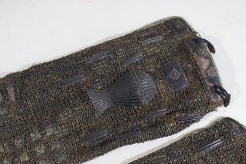 Harnas - Japan - E3-579 Shiwa Fukube Kote van Samurai Yoroi