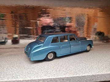 Dinky Toys 1:43 - Voiture miniature - Rolls-Royce Silver, Nieuw