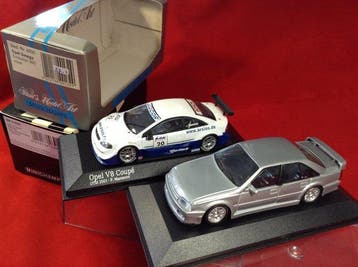 Minichamps 1:43 - Model raceauto (2) - ref. #4000 early