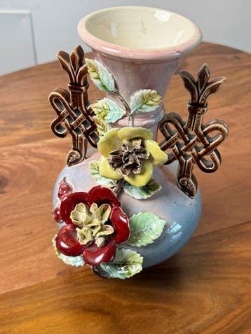 Onnaing - Vaas - Majolica - Vaas Art Nouveau, Antiek en Kunst