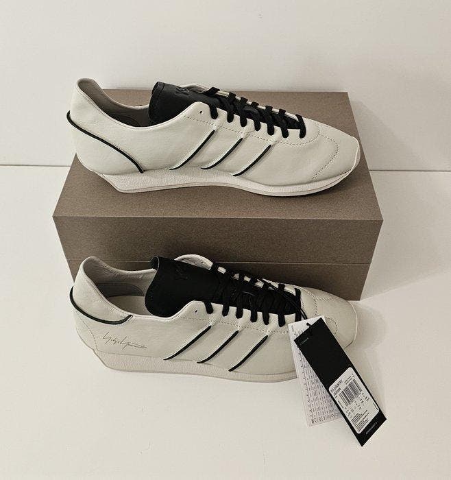 Y-3 - Sneakers - Taille : EU 44 - Neuf avec étiquette, Kleding | Heren, Schoenen