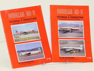 Set van 2 boeken: Douglas DC-6 Pictorial & Production Par..., Boeken, Vervoer en Transport, Ophalen of Verzenden, Nieuw