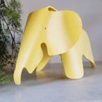 Vitra - Charles & Ray Eames - Stoel - Elephant, Design