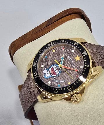 Gucci - Dive Doraemon - YA136335 - Homme - 2020-2025, Handtassen en Accessoires, Horloges | Heren, Nieuw
