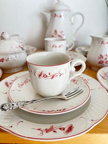 Villeroy&Boch, Serie Val Rouge mit versilberten Kuchengabeln