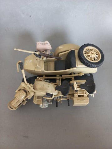 Polistil 1:18 - Moto miniature - BMW R75 sidecar modellino
