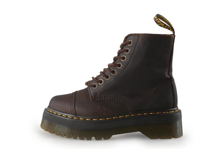 Dr. Martens Laarzen in maat 38 Bruin, Kleding | Dames, Schoenen, Bruin, Zo goed als nieuw, Hoge laarzen, Verzenden
