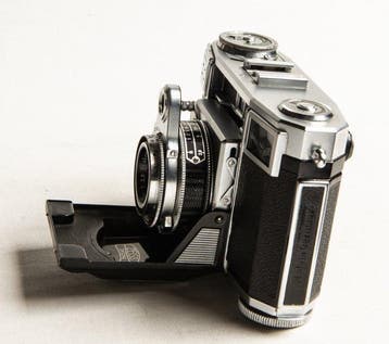Zeiss Ikon Contessa 35 mm 533/24 synchro Compur Appareil