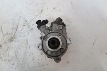 injectiepomp Mercedes Benz W213 2.0 CDI A6540700001, Auto-onderdelen, Verzenden, Gebruikt