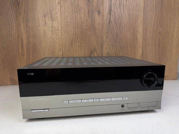 Harman Kardon - AVR-132 Solid state stereo receiver