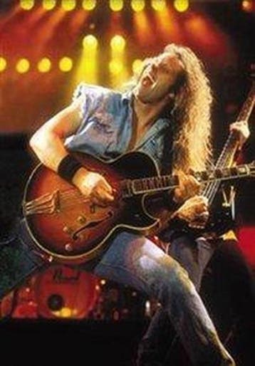 Ted Nugent - Full Bluntal, Verzenden