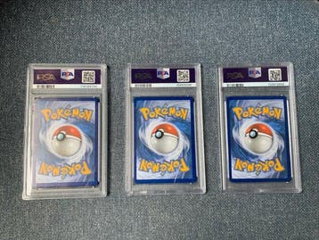 Pokémon - 3 Graded card - Charizard, Venusaur, Blastoise #4,, Nieuw