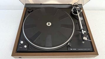 Dual - CS 606 - Electronic direct drive Platenspeler, Nieuw