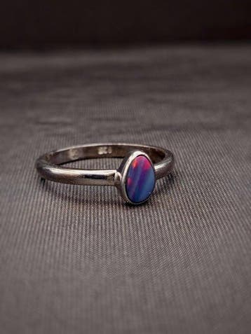 Uniek stuk ring van 925 zilver met Ethiopisch opaal, extra