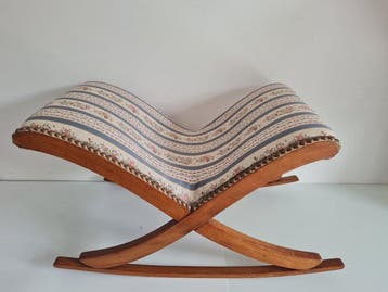 Ottoman - Beau repose-pieds, repose-pieds à bascule - Bois