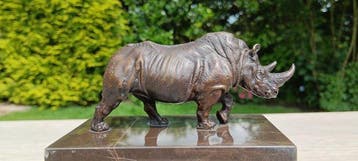 Sculpture, bronzen sculptuur neushoorn - 13 cm - bronze et