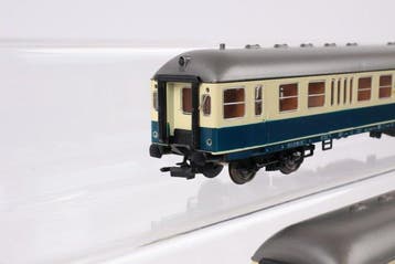 Roco H0 - Modeltrein personenwagen (1) - Drie, Hobby en Vrije tijd, Nieuw
