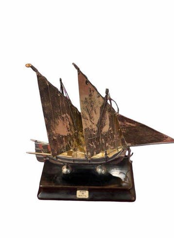 Beeldje - Barca a vela in argento - .915 zilver
