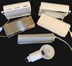 Lampe - Métal et plastique laqués - Six appliques murales, Antiquités & Art