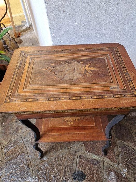 Tafel - Polychroom hout, Antiek en Kunst, Antiek | Overige Antiek