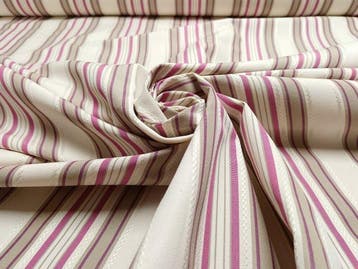 Exclusief stof E224 Afmeting 5,70 x 1,50 m - Textiel - 570