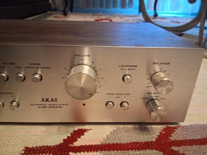 Akai - AM-2200 Solid state geïntegreerde versterker, TV, Hi-fi & Vidéo, Radios