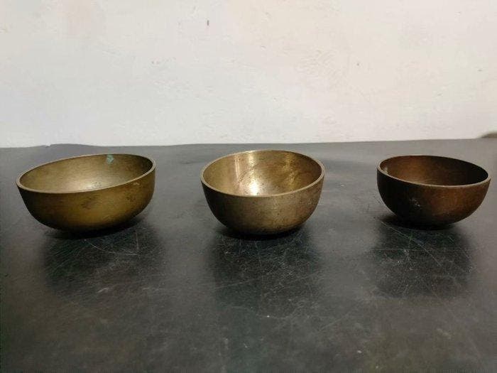 Bol chantant (3) - Laiton - 1940-1950 - Thadobati Cups, Musique & Instruments, Instruments à vent | Flûtes à bec
