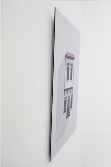 Marcus Cederberg - Beige greek facade