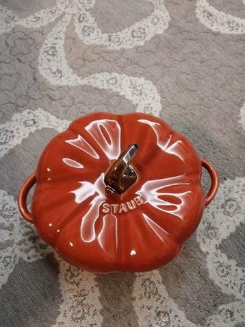 Staub - Kookpan - Pompoen cocotte - Keramiek