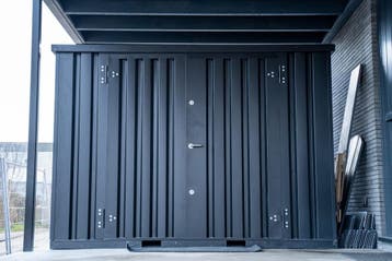 10ft container in het zwart voor een aantekkelijke prijs!