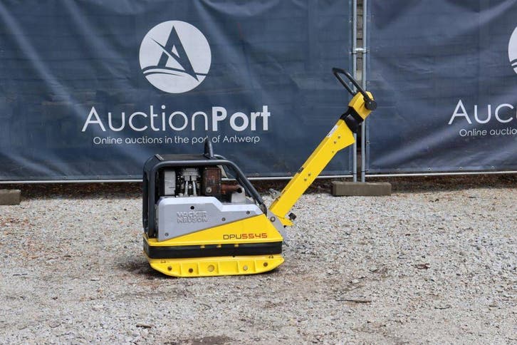 Veiling: Trilplaat Wacker Neuson DPU5545 Diesel 2019, Articles professionnels, Machines & Construction | Autre, Enlèvement