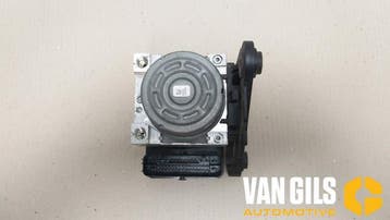 ABS Pomp Volkswagen Golf O234610