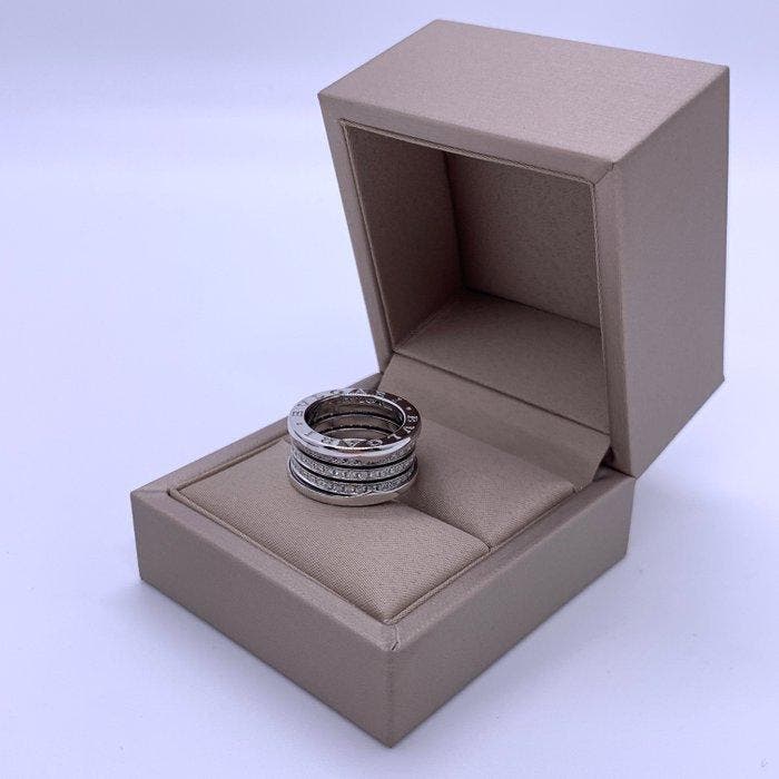 Bvlgari - Ring - 18 karaat Witgoud, Handtassen en Accessoires, Ringen