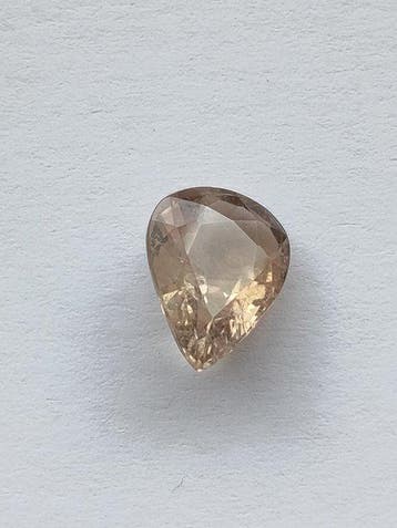 1 pcs Brun, Rose, Jaune Saphir - 3.93 ct - International, Bijoux, Sacs & Beauté, Pierres précieuses