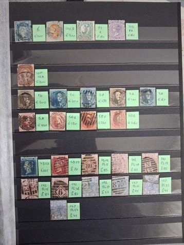 Monde - Collection de timbres de grande valeur. Cw 24 350 €.