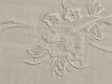 Drap de lit (4) - 270 cm - 230 cm - Anciennes broderies